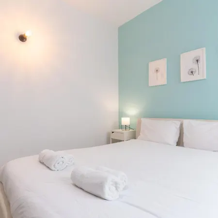Beautiful 3 -bed In St.julians Appartement *