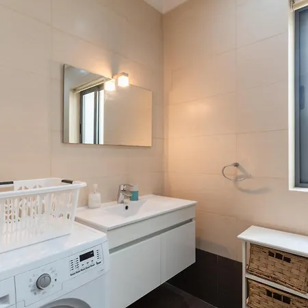 Beautiful 3 -bed In St.julians Apartment Saint Julian's